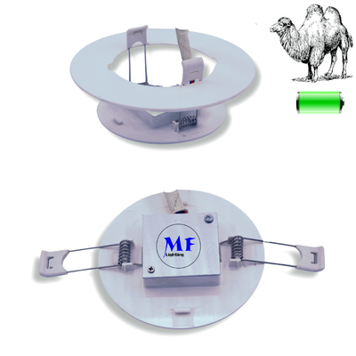 ไฟฉายฉุกเฉิน LED ดาวน์ ไฟฉายฉุกเฉิน ABS PC IP43 3W แบตเตอรี่ลิตยูมสํารองสําหรับโรงพยาบาลโรงเรียน สถานีรถไฟใต้ดิน